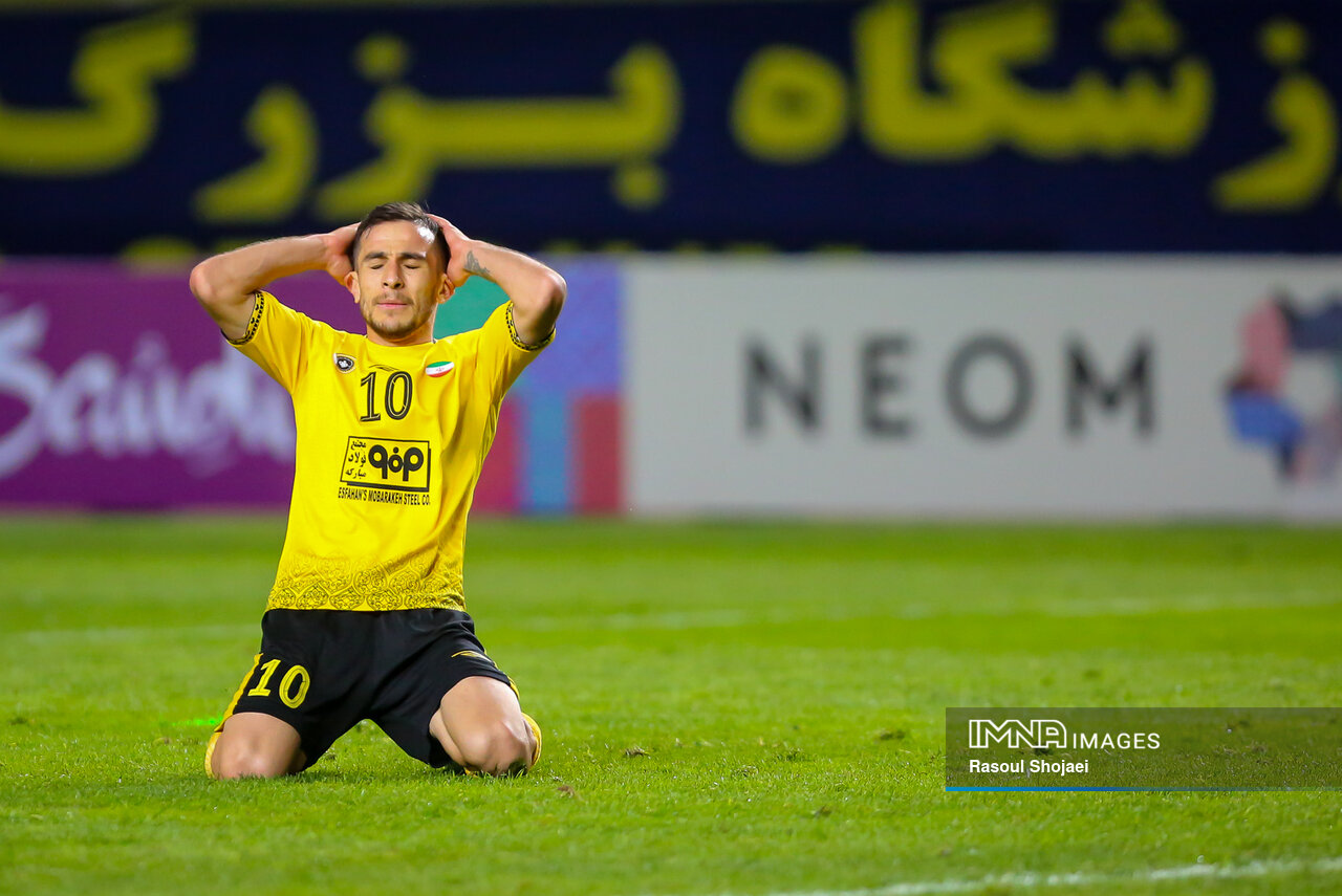 هواداری به سبک سپاهان ایران با کلیدواژه «امید»