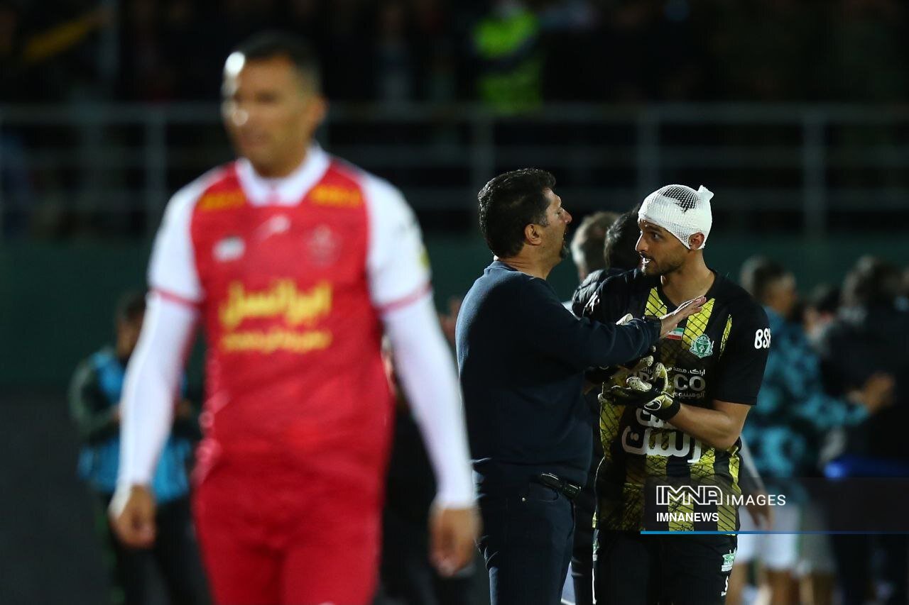 تنور داغ لیگبرتر با جدال پرسپولیس و تراکتور