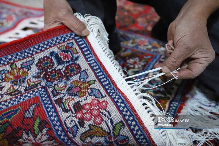 Art of Bringing Handmade Carpets Back to Life