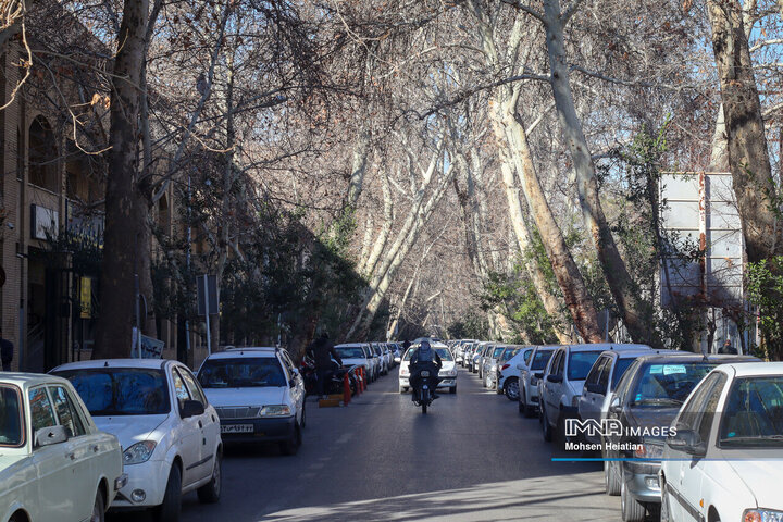 خیابان عباس آباد