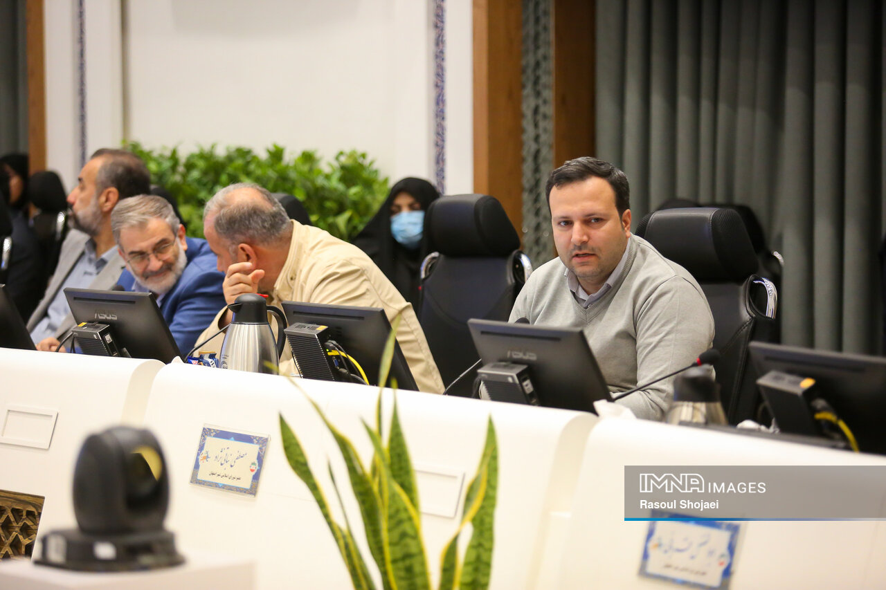 تقویت حوزه عمرانی در بودجه ۱۴۰۳ شهرداری اصفهان/ بار تورمی به شهر وارد نمیشود