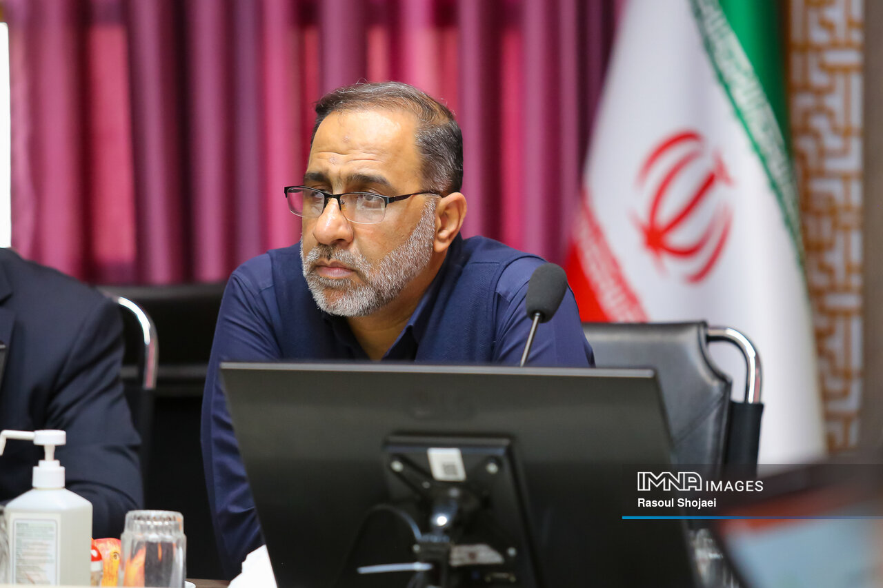 جلسات شش‌گانه «شورای سیاست‌گذاری» برای خدمات سفر شهر اصفهان
