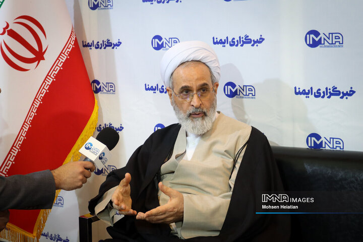 قدردانی آیت الله اعرافی از حضور ملت ایران در راهپیمایی ۲۲ دی