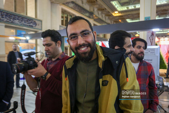 نمایشگاه رسانه‌های ایران به روایت لبخندها