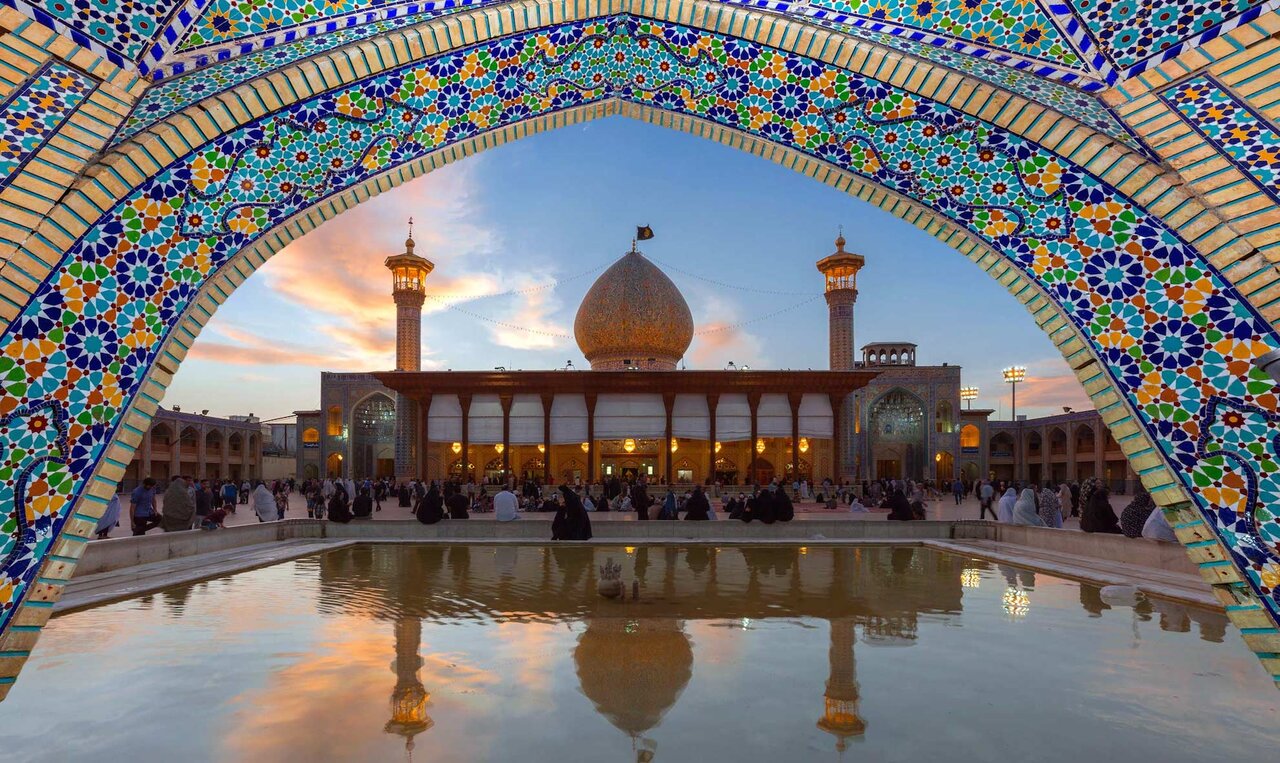 شاهچراغ شیراز؛ زیارتگاه اسلامی در دل شهر تاریخی ایران
