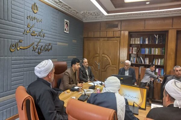 آنچه در نشست انتخاباتی متنفذین کردستان با معاون استاندار گذشت