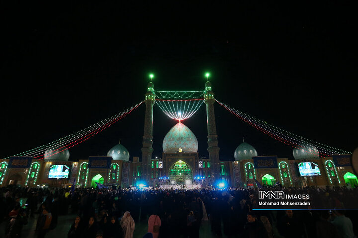 روایتی از ساخت مسجدی که پس از ۱۰۷۲ سال میعادگاه منتظران ظهور است