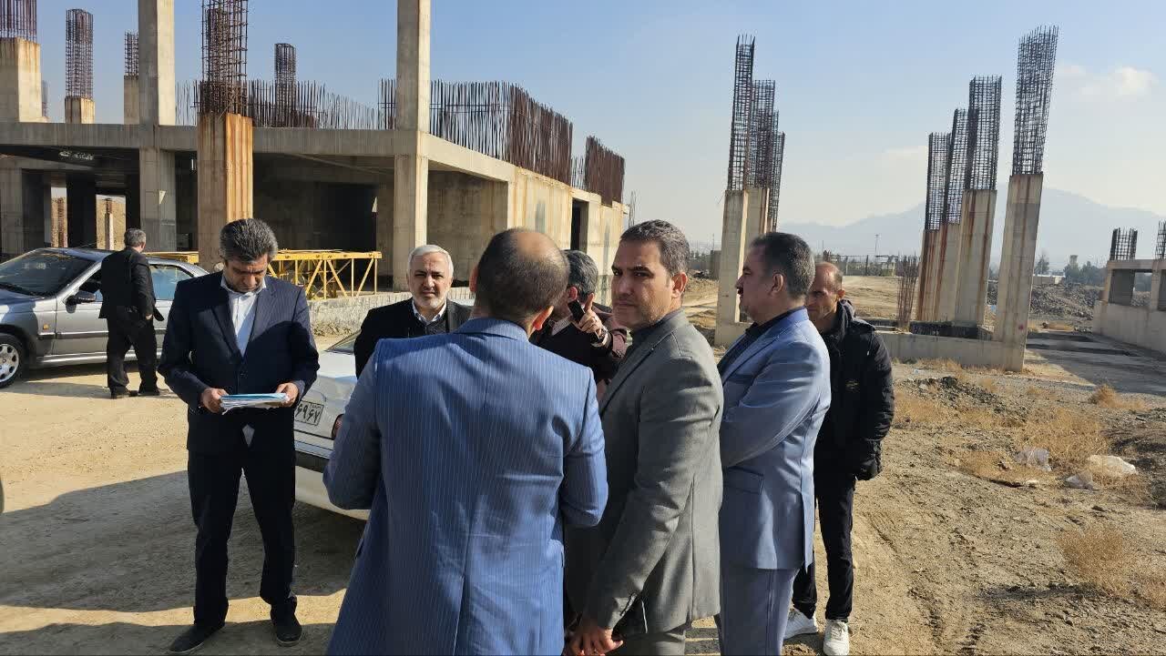 مانع‌زدایی از عملیات اجرایی پروژه سالن اجلاس در اصفهان