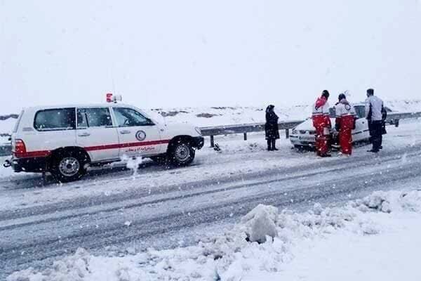 ۳۶۶ نفر در برف و کولاک چهارمحال‌وبختیاری دچار حادثه شدند