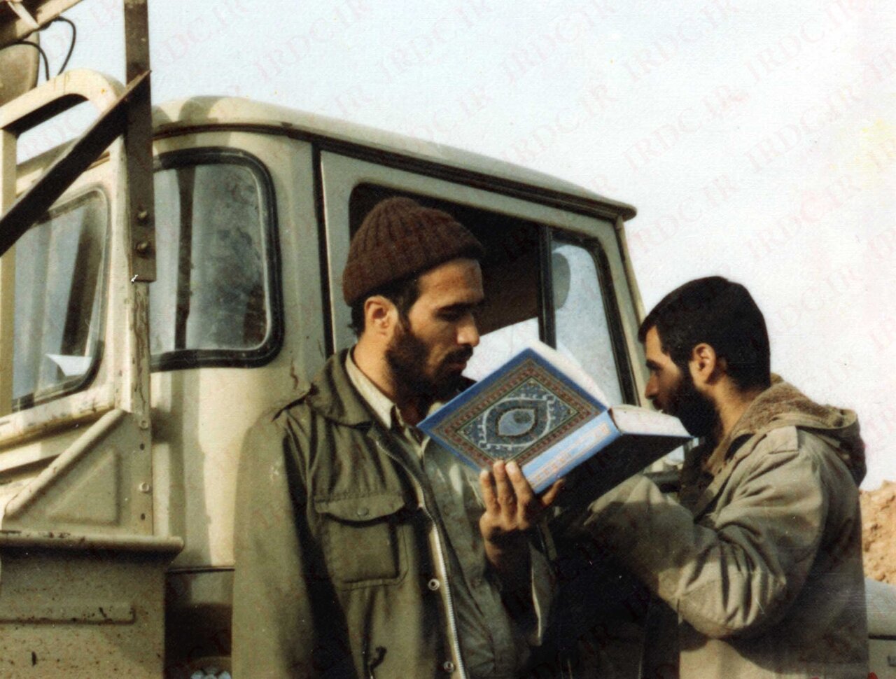 لبخندی به رنگ شهادت