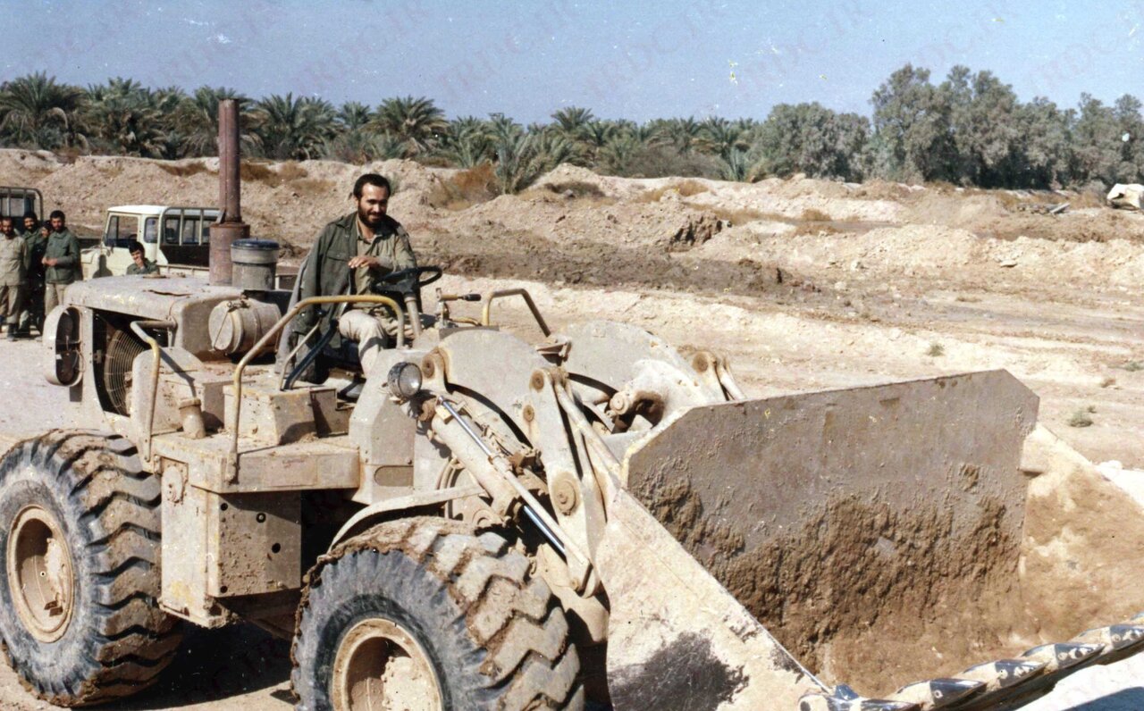 روایتی از فرماندهی در کف میدان / «حاجی میگفت این خط آبروی جمهوری اسلامی است»