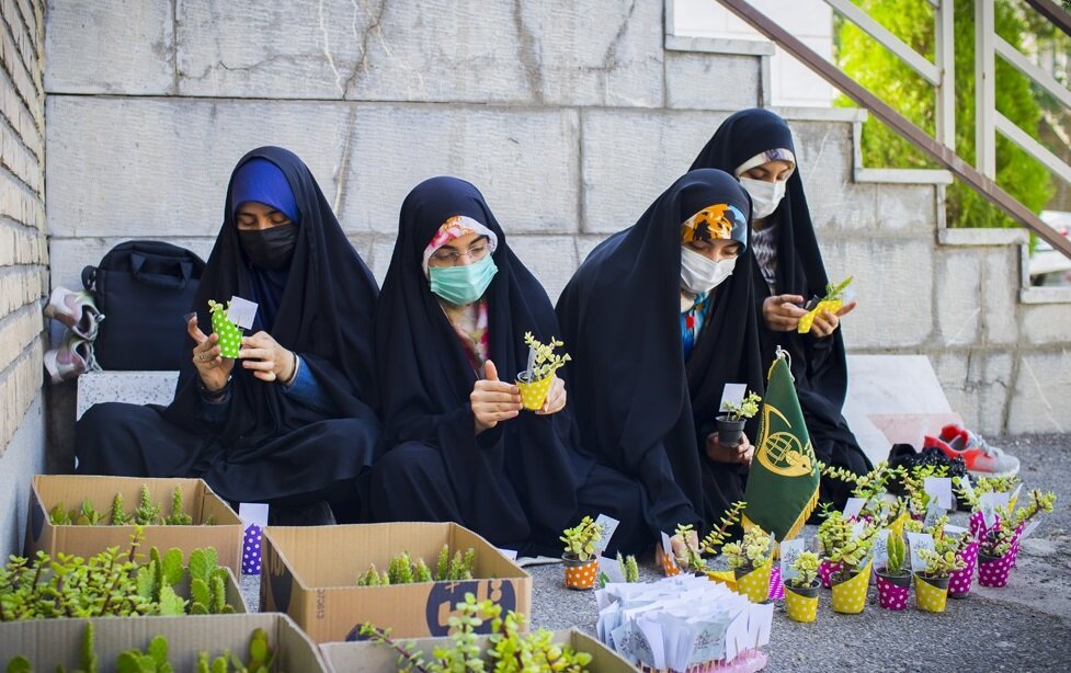 نسل«Z»، پای کار انقلاب / شور و شوق رای اولیها برای خلق حماسه