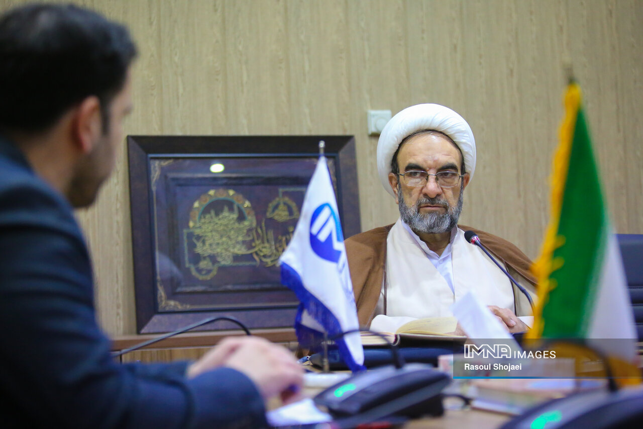 سخاوتی: برای کمیسیون آموزش برنامه دارم/ میرزایی: سراغ تحقیق و تفحص از بانکها میروم