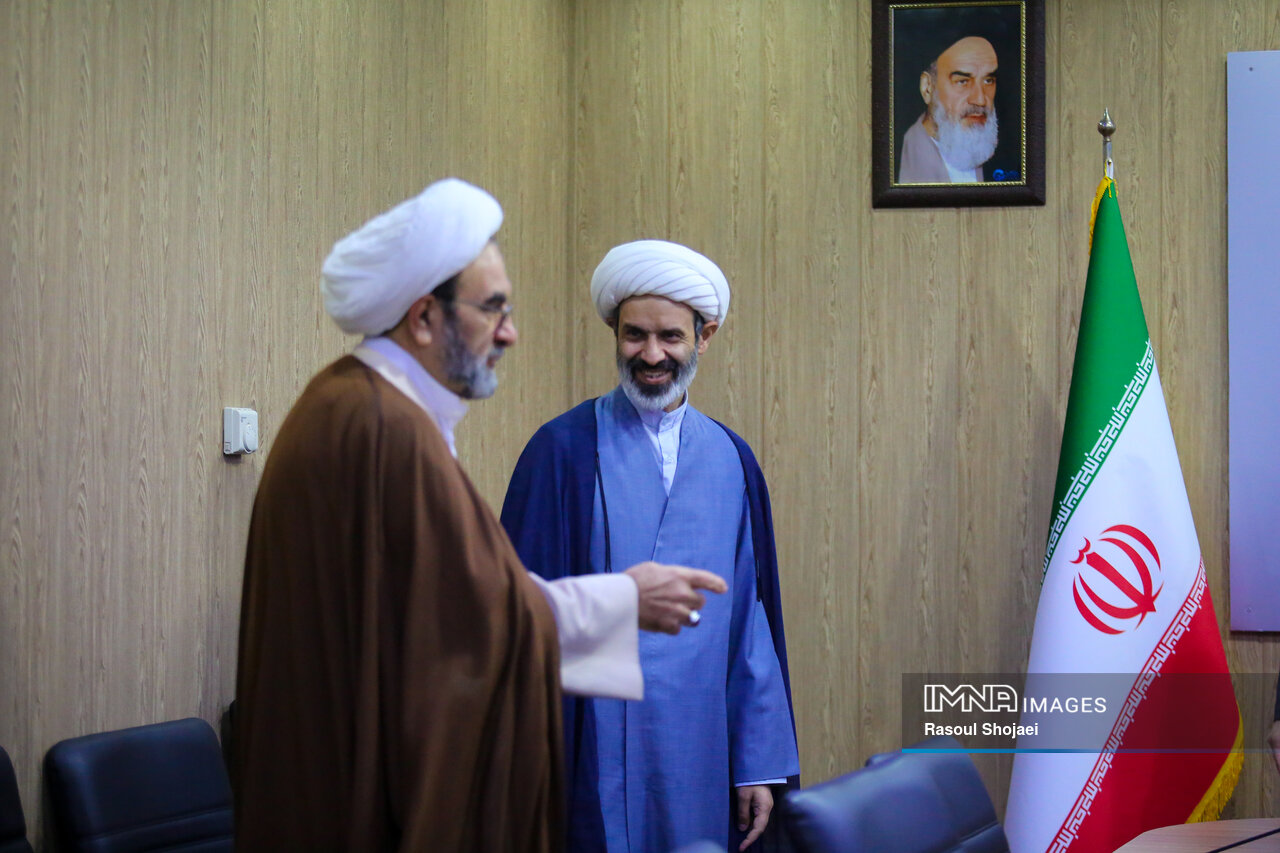 سخاوتی: برای کمیسیون آموزش برنامه دارم/ میرزایی: سراغ تحقیق و تفحص از بانکها میروم