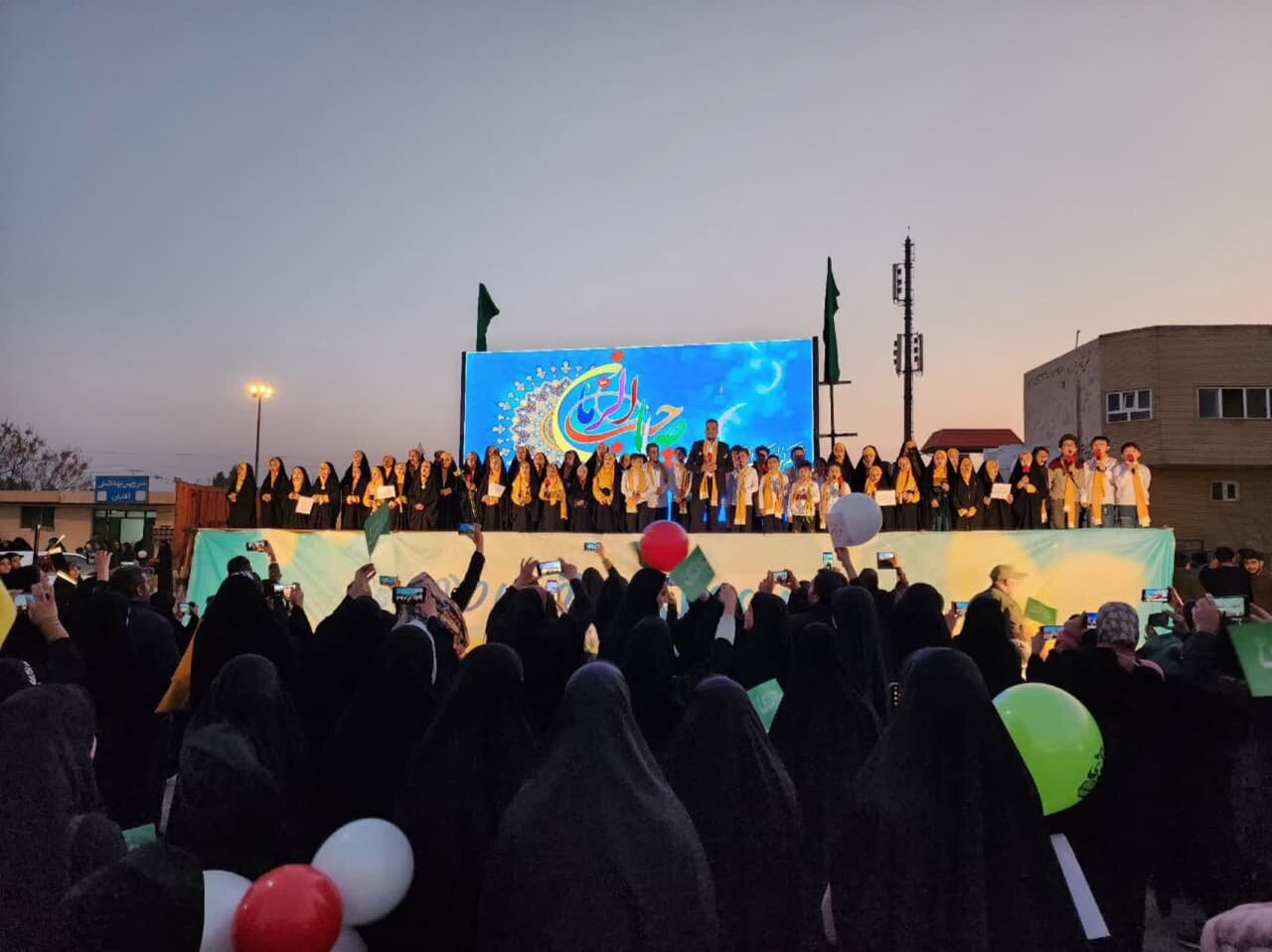 از کاروان ۲۰ هزار نفری منتظران ظهور تا عضویت افتخاری قهرمانان در یک هیئت