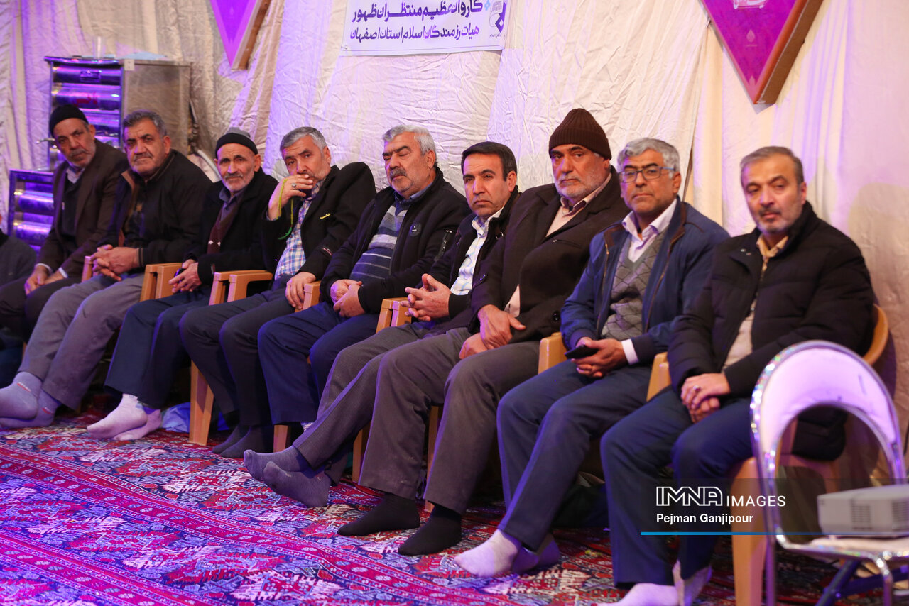 از کاروان ۲۰ هزار نفری منتظران ظهور تا عضویت افتخاری قهرمانان در یک هیئت