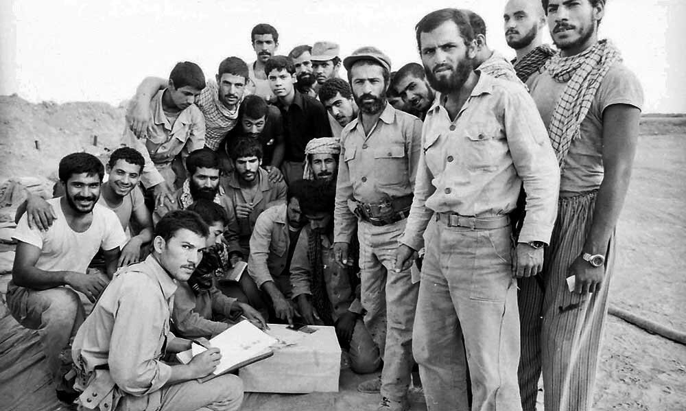 شاهکلید مقاومت، چراغی در مسیر تلاطمهای جامعه