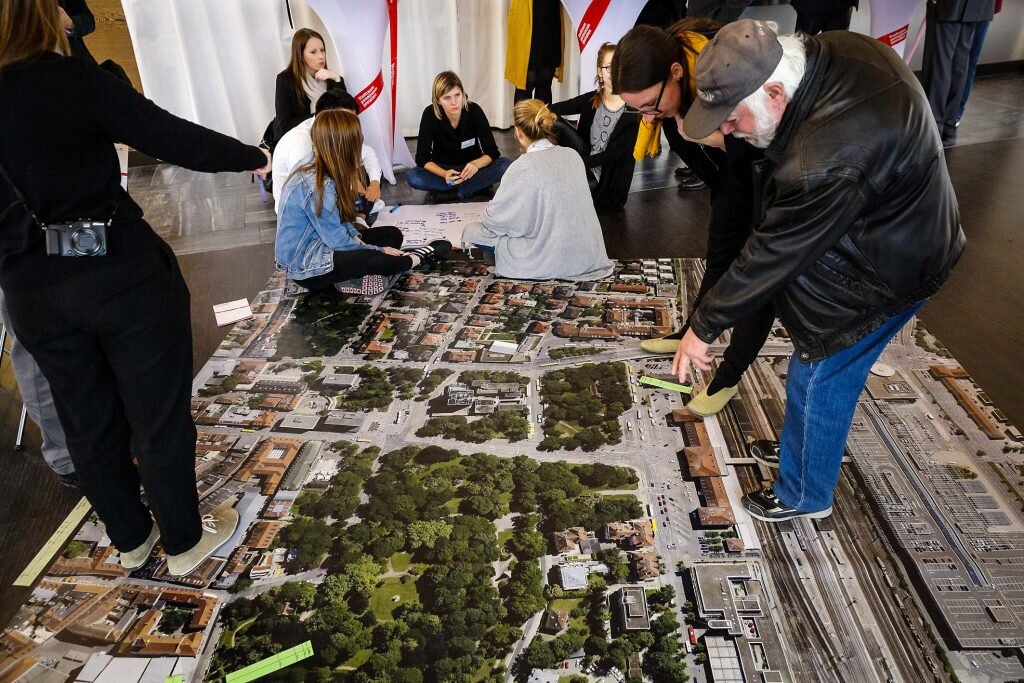 تحول حکمرانی شهری با مشارکت مستقیم مردم