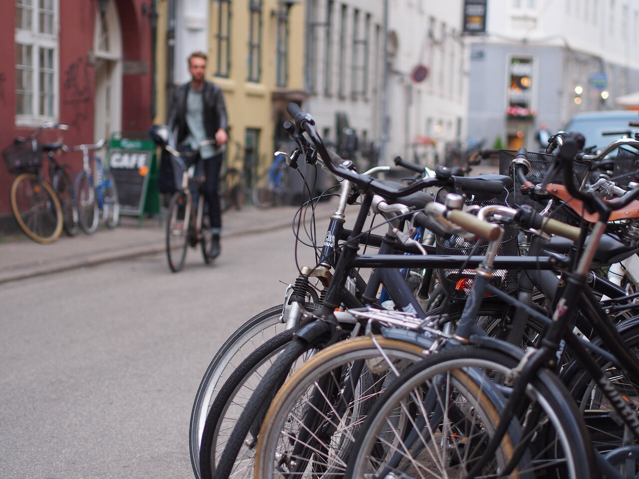 دوچرخه‌سواران در این شهرها خوشحال‌ترند