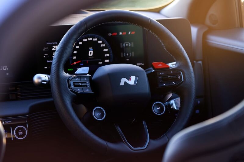 خودروی هیوندای Ioniq 5 N مدل ۲۰۲۴ چه مشخصاتی دارد؟