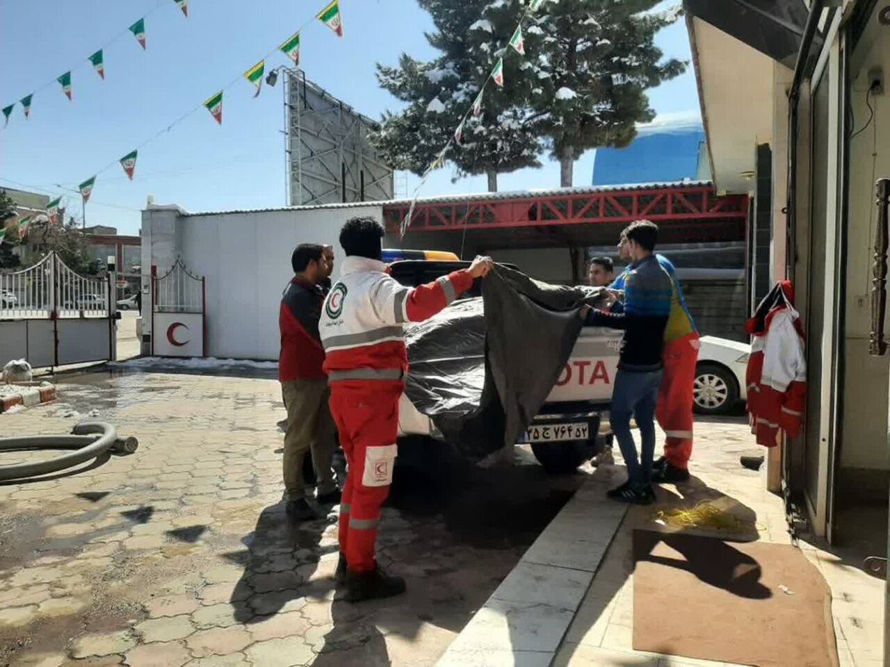 Thousands Receive Relief in Flood-Stricken Iranian Province