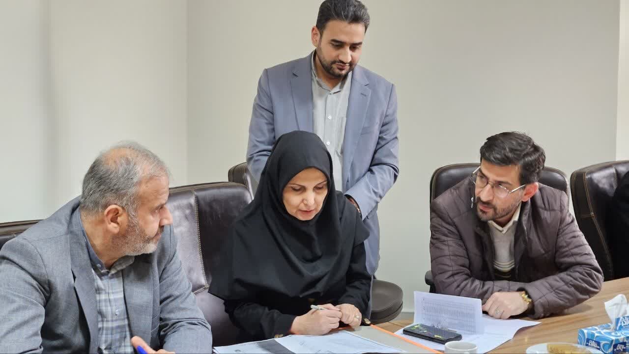 رفع معضلات شهری شهروندان در دستور کار منطقه ۱۰ اصفهان