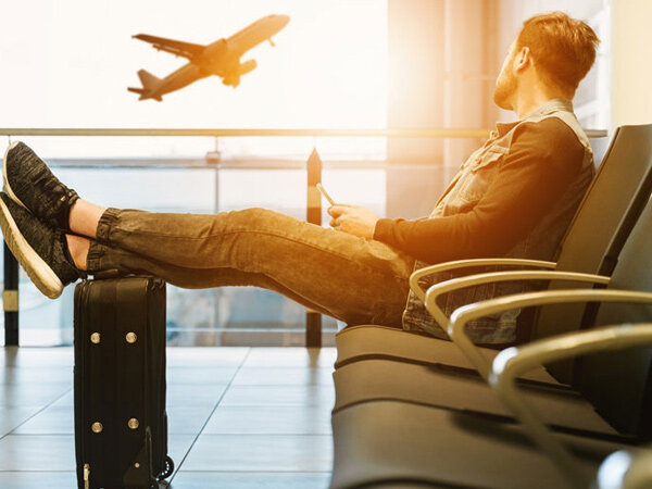 چگونه با خرید بهینه بلیط هواپیما و قطار، بودجه سفر خود را مدیریت کنیم