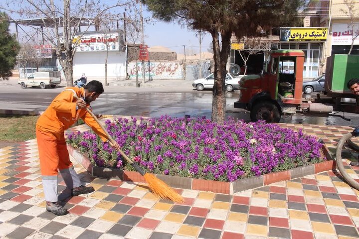 اجرای طرح استقبال از بهار قرآن و بهار طبیعت در مناطق ۱۱ گانه شیراز