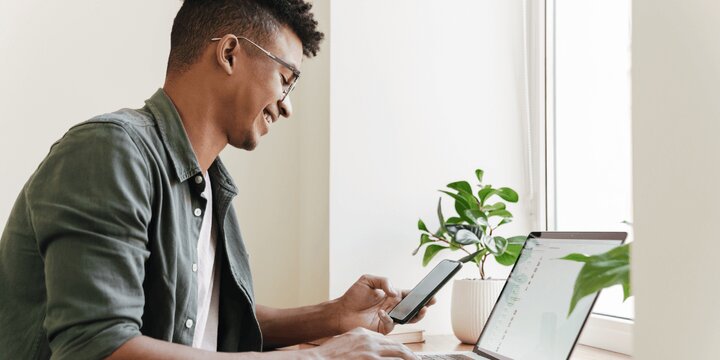 اکانت چیست؟ (ملزومات، نکات امنیتی، نسخه پرمیوم یعنی چه؟) اکانت چیست؟ (ملزومات، نکات امنیتی، نسخه پرمیوم یعنی چه؟)