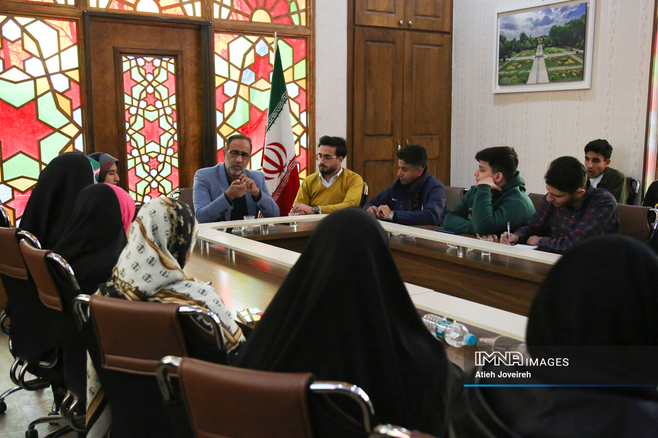 راهحل تنشهای آبی اصفهان استفاده از پساب فاضلاب به روش مکانیزاسیون است