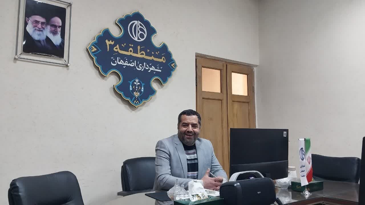 کنترل ورود موتورسیکلتها به بازار در آینده نزدیک/ احداث پارکینگ مکانیزه در میدان شهدا