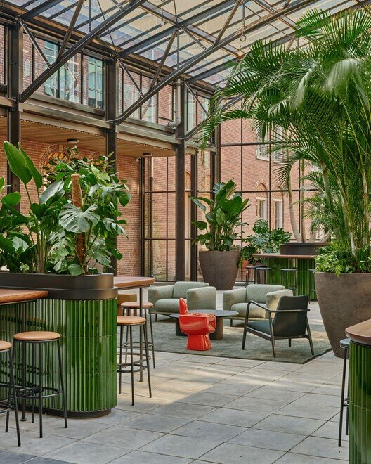 تنوع در فضای عمومی با گلخانههای شهری