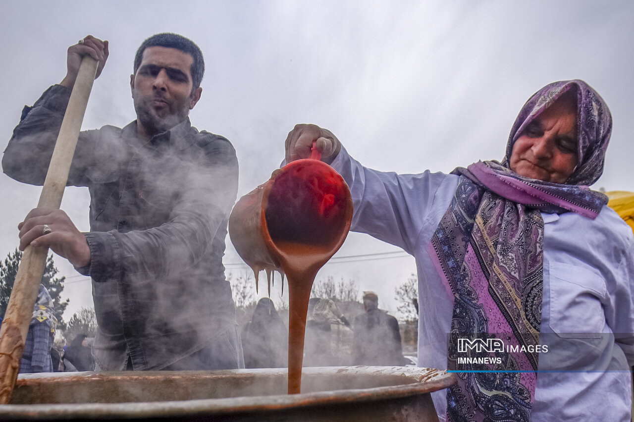 معرفی ۱۰ سوغات لذیذ خراسان شمالی/ حسرت آبنبات هلدار را به جان نخرید