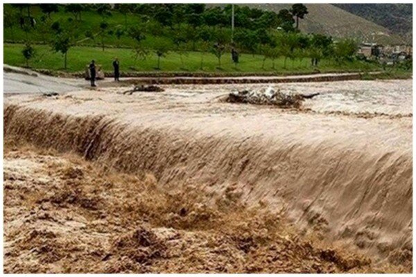 احتمال وقوع سیلاب و بارش تگرگ در آذربایجان‌ شرقی