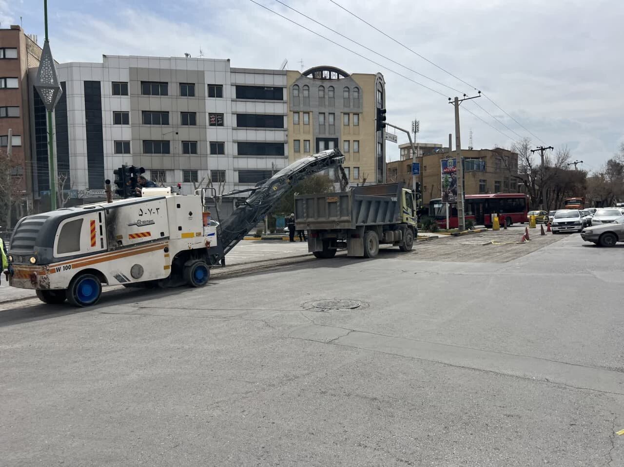 ساماندهی آسفالت معابر منطقه ۸ اصفهان تا مرداد ۱۴۰۳