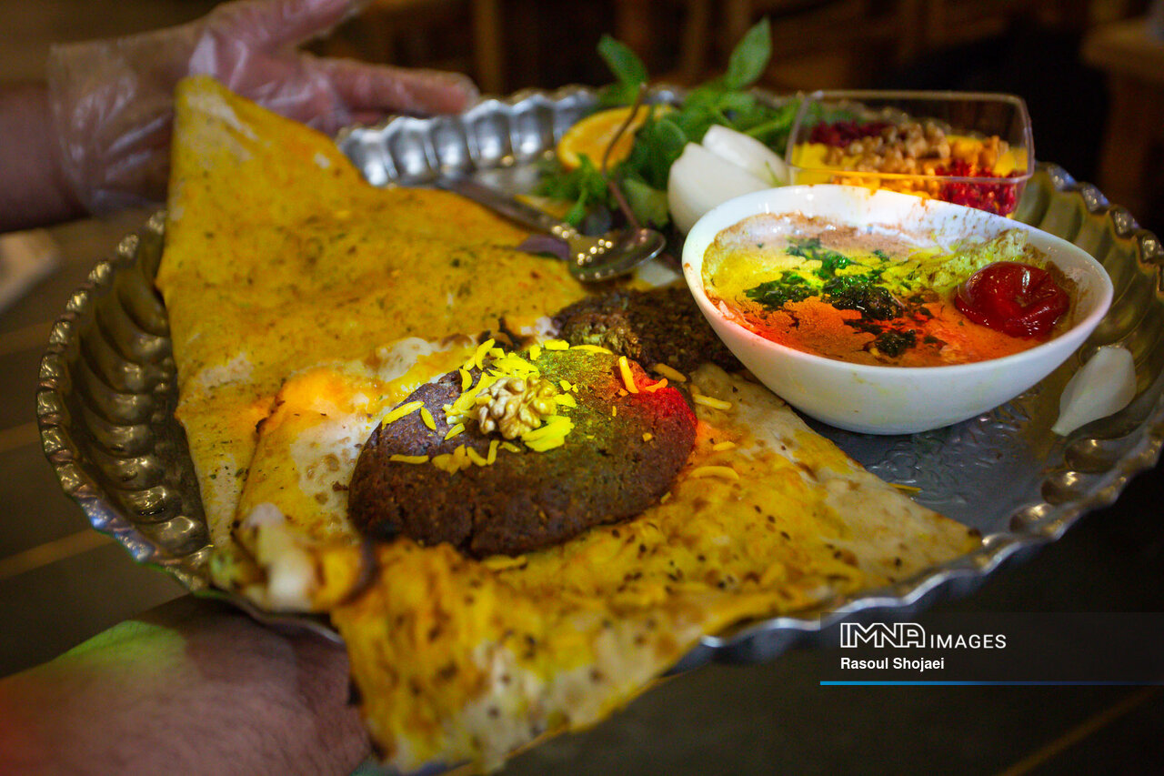 غذاهای سنتی و معروف اصفهان