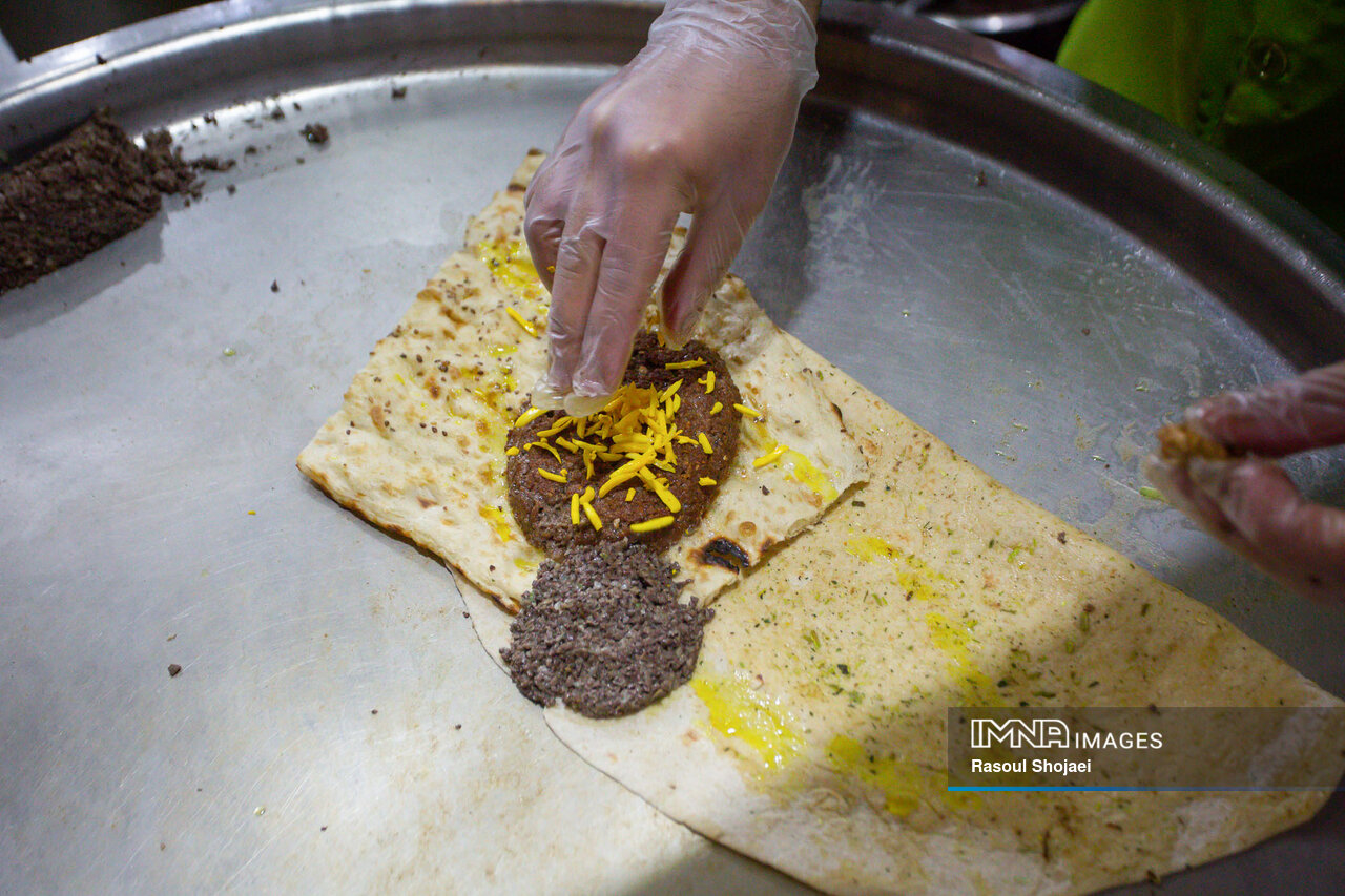 یک گردش خوشمزه در نصفجهان