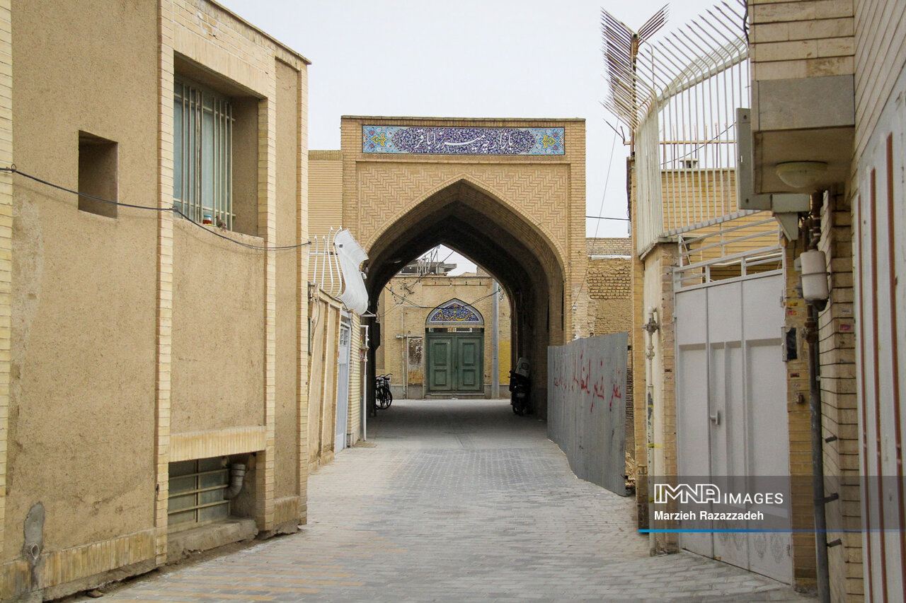 «منطقه ۳» سرزمین منارهها، گنبدها و بازارچهها