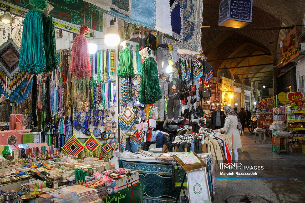 «منطقه ۳» سرزمین منارهها، گنبدها و بازارچهها