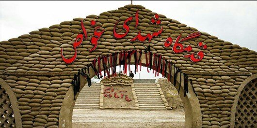 اینجا به تعداد زائران، قصه وجود دارد / نه اختیار آمدن در دستان تو است و نه نیامدن!