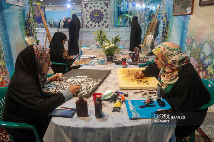 حضور بیش از ۱۰۰ مجموعه قرآنی در نمایشگاه قرآن اصفهان