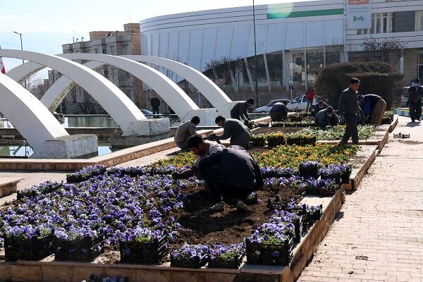 چرایی به تعویق افتادن پرداخت حقوق نیروهای شهرداری سنندج