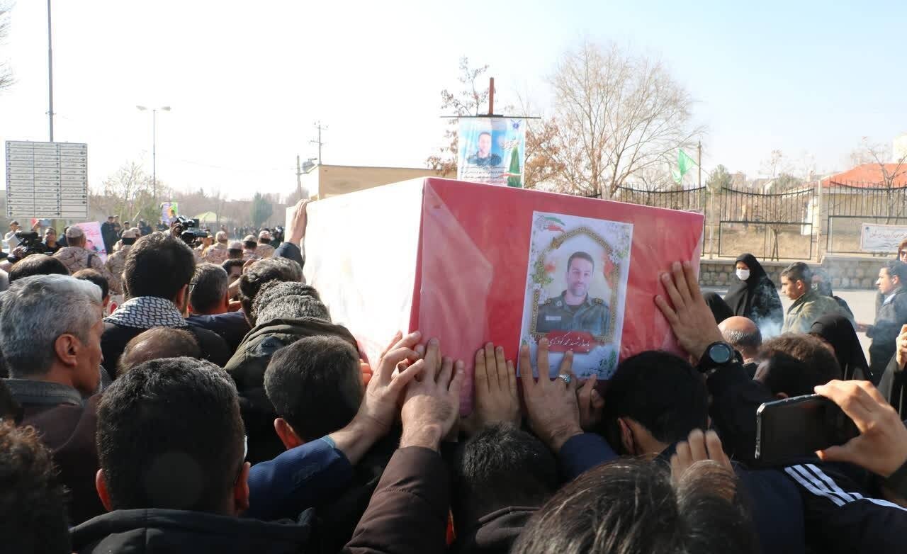 ۲۲ اسفند، فرصتی برای بزرگداشت شهدا