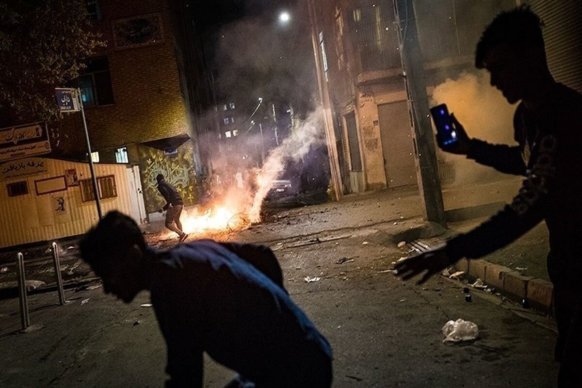 آتش چهارشنبهسوزی بر جان مردم/ رسوم دلنشینی که از یادها رفت