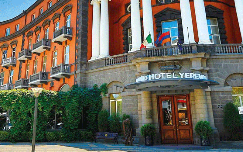 تور ایروان لحظه آخر