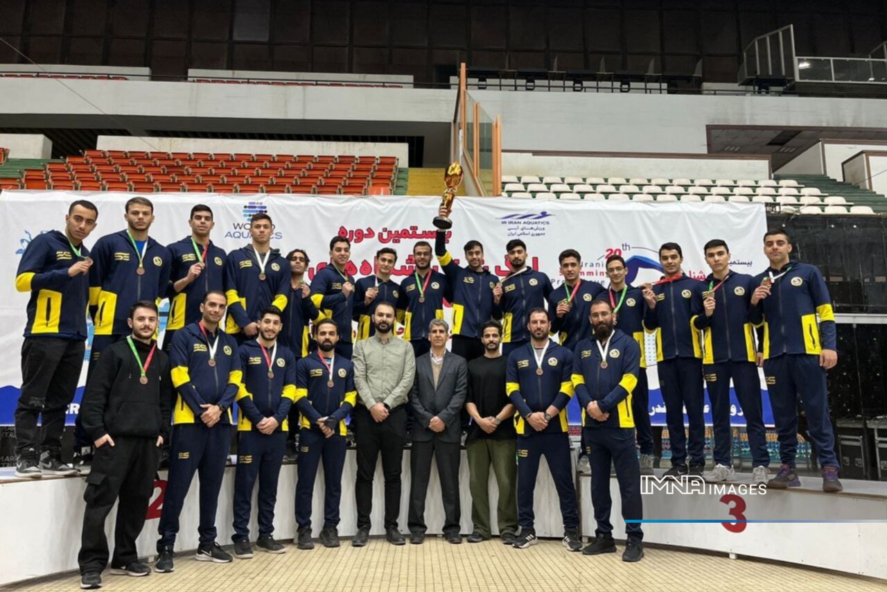 شرکت در رقابتهای ورزشی برای ایجاد انگیزه در شناگران موثر است