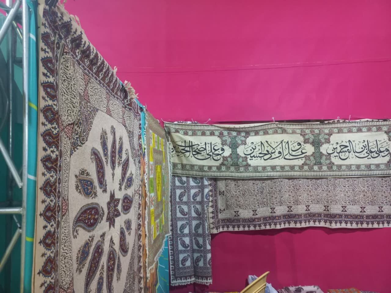 نمایشگاه قرآن و عترت، فرصتی برای پیوند میان قرآن و خانواده