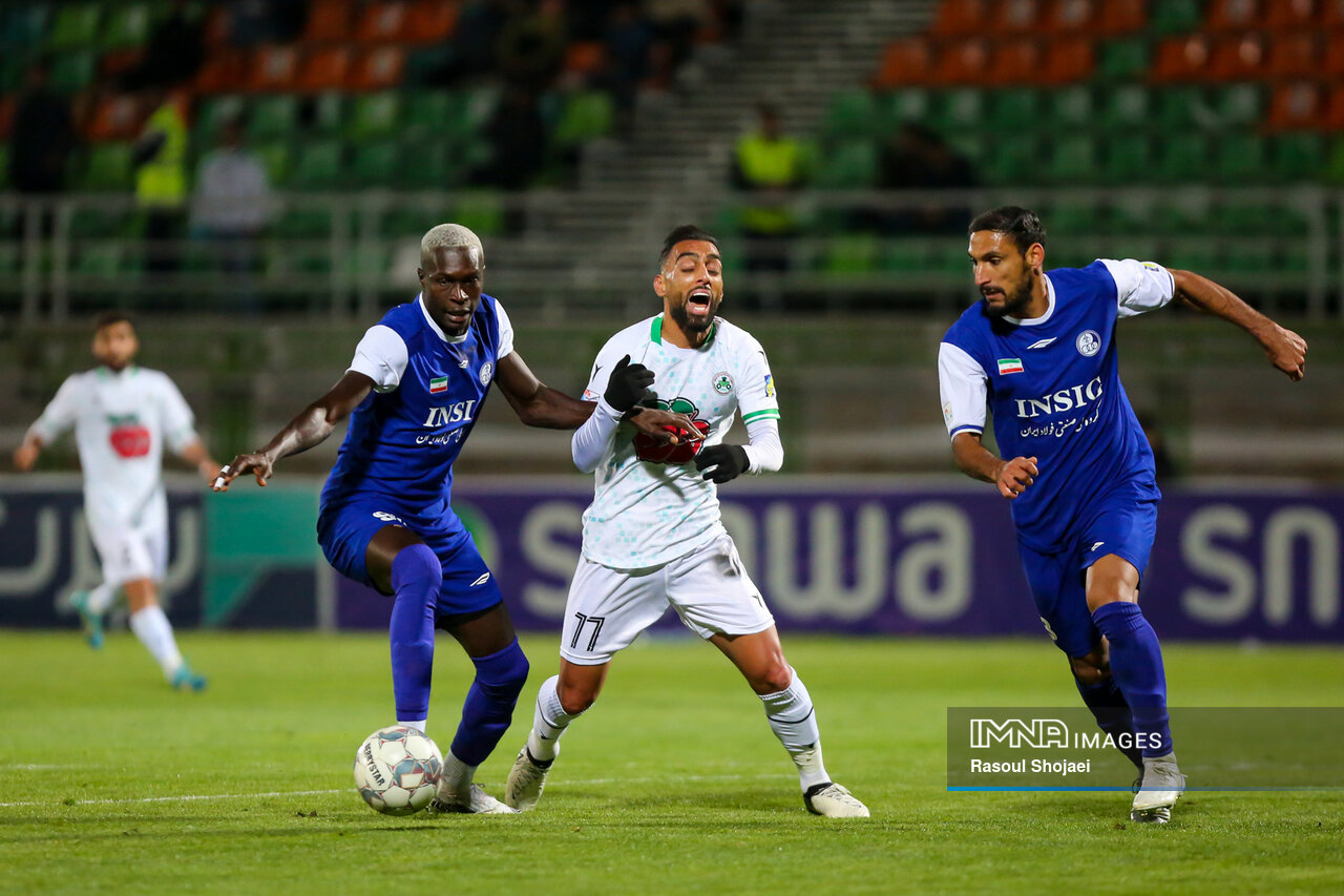 پایان دربی سرد و کسلکننده پایتخت با توقف سرخابیها / سپاهان در جنوب با پیروزی آشتی کرد