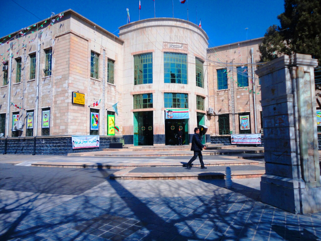 نگاهی به بودجه شهرداریهای کشور در ۱۴۰۳ / شهرها گران اداره میشوند؟