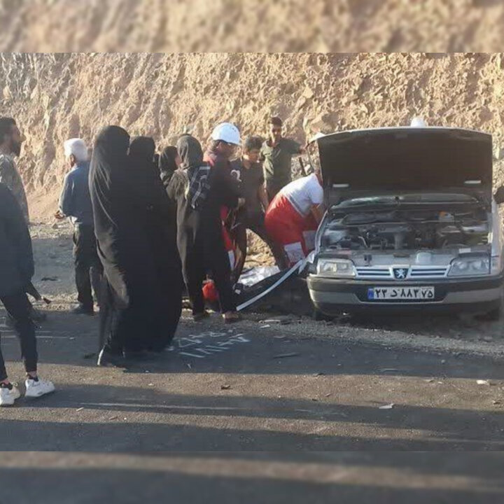 تصادف ۲ خودرو در محور جیرفت به کرمان با ۷ کشته و زخمی